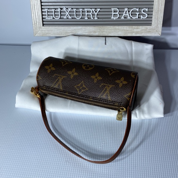 Louis Vuitton baby pappion small just right for a night on the town - Picture 3 of 4